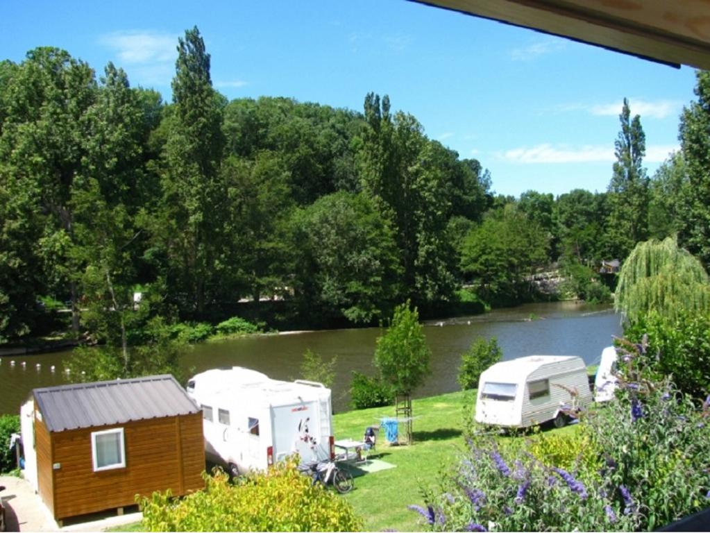 Camping Des Rochers Des Parcs Hotel Clécy Exterior photo